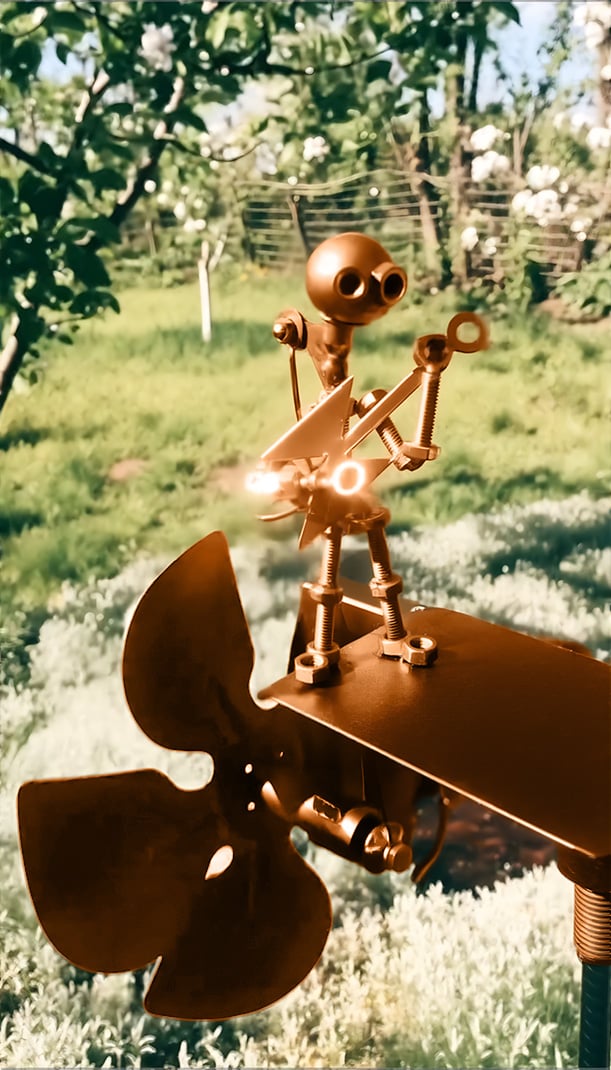 Vintage Steel Skull Totem